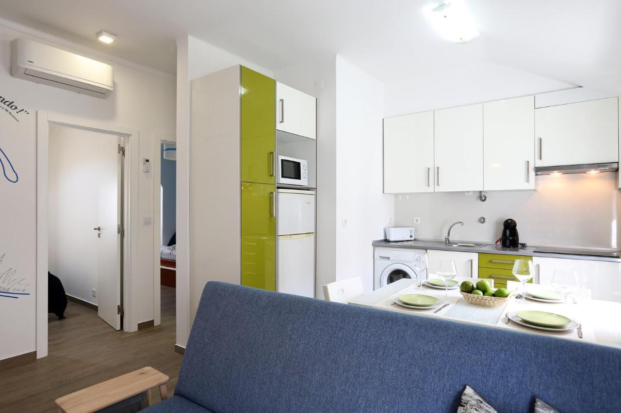 Big Wave Apartment Nazare Bagian luar foto